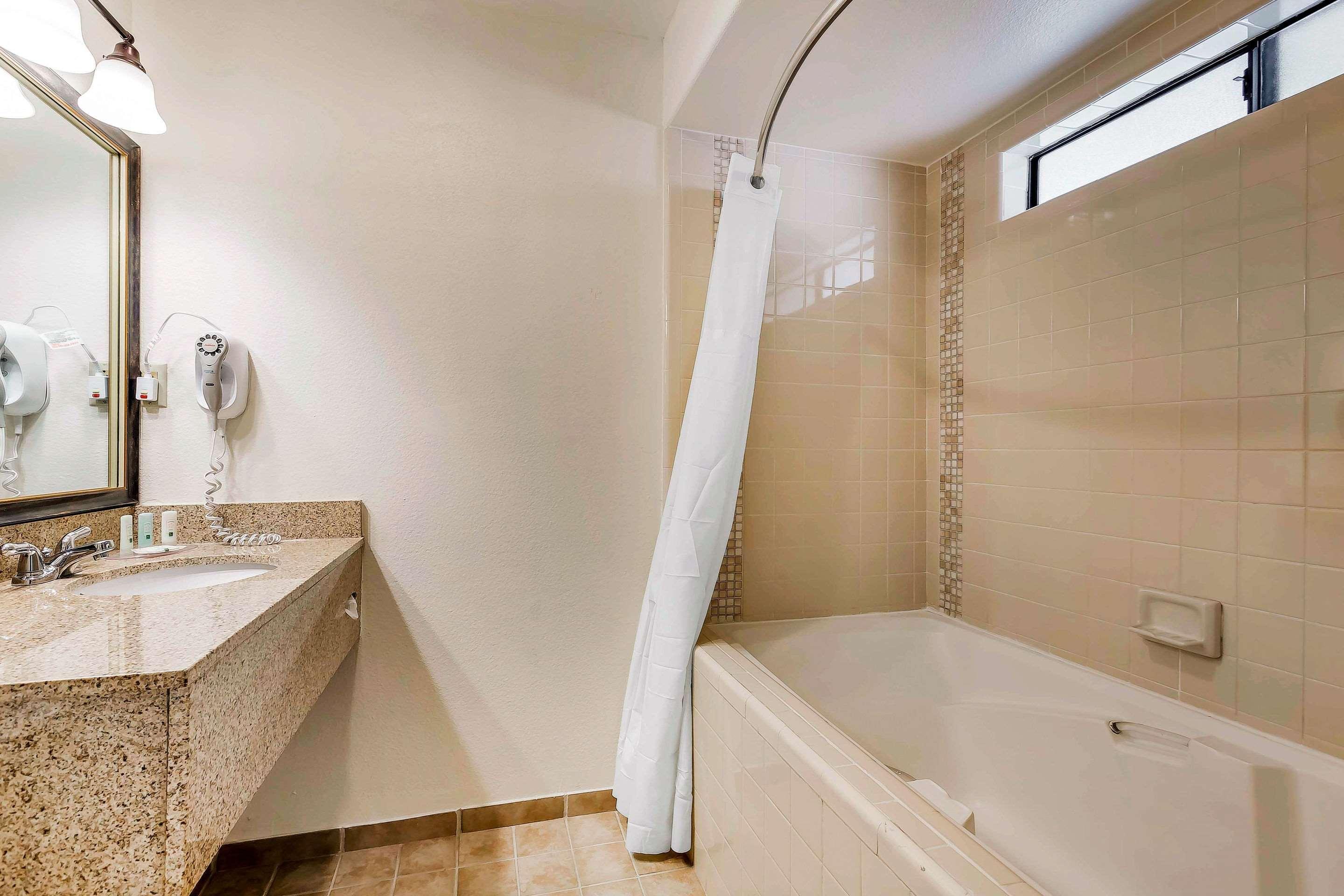 Quality Inn Fallbrook I-15 Екстериор снимка