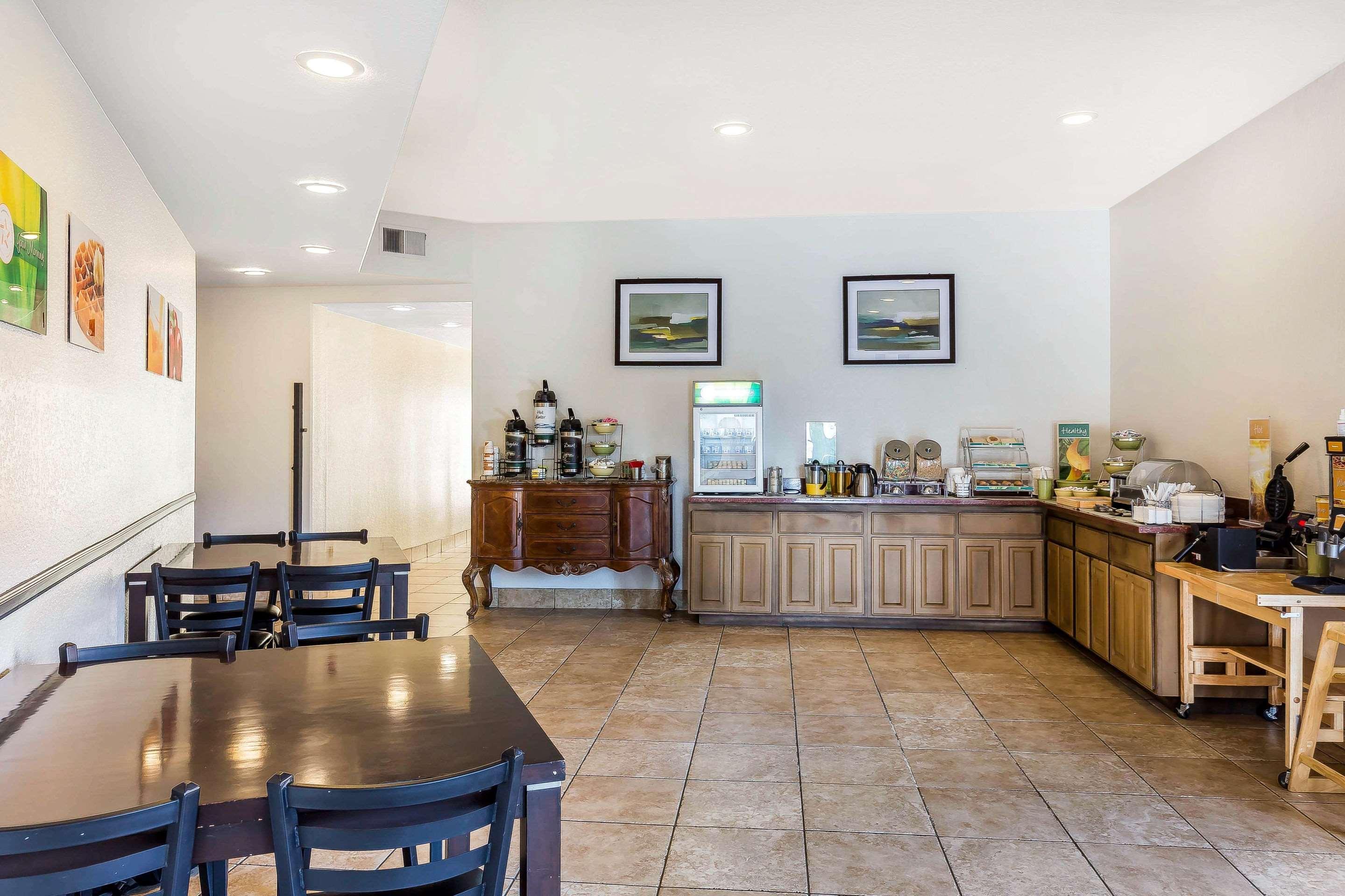 Quality Inn Fallbrook I-15 Екстериор снимка